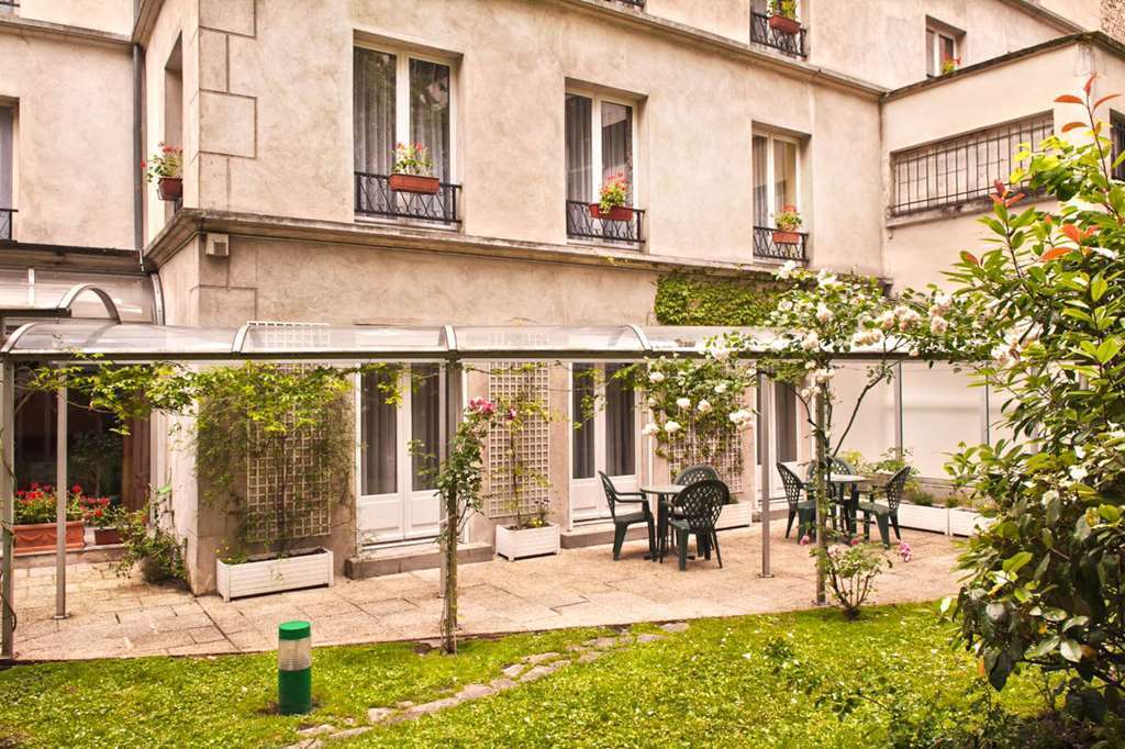 Hotel Abaca Messidor By Happyculture Parijs